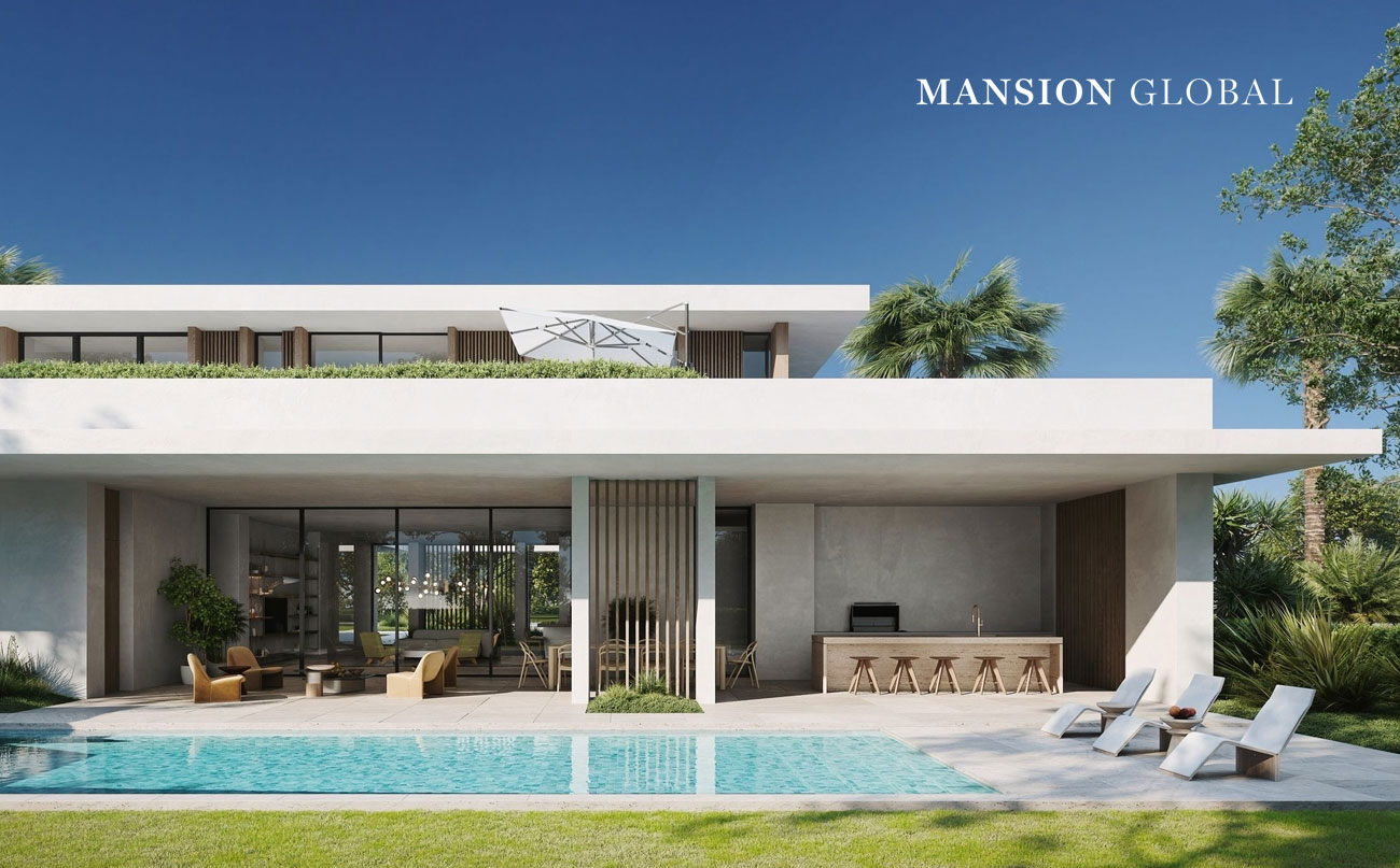 A Modern Florida Mansion Overlooking the First Course Designed by Golfer Justin Thomas